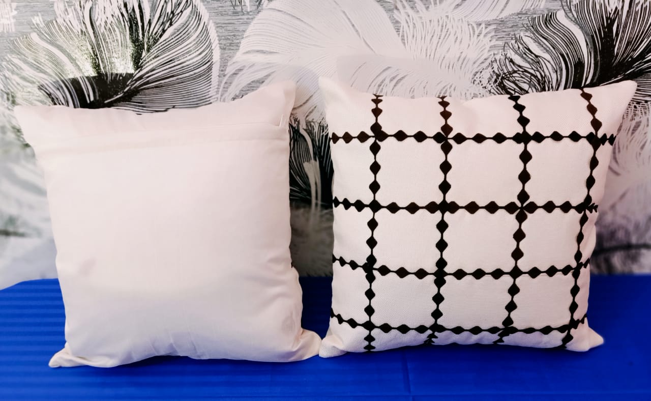 JDX Designer checkred cushion Cover Set Of 5 for sofa and Living Room (16x16 Inches, White with Black Striped) | Cushion Cover, Cushion Cover Set of 5, Sofa Cushion Covers